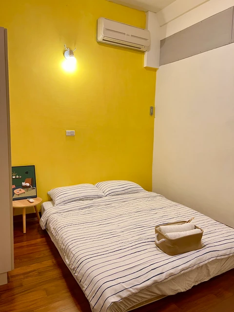 雙人房（黃色）